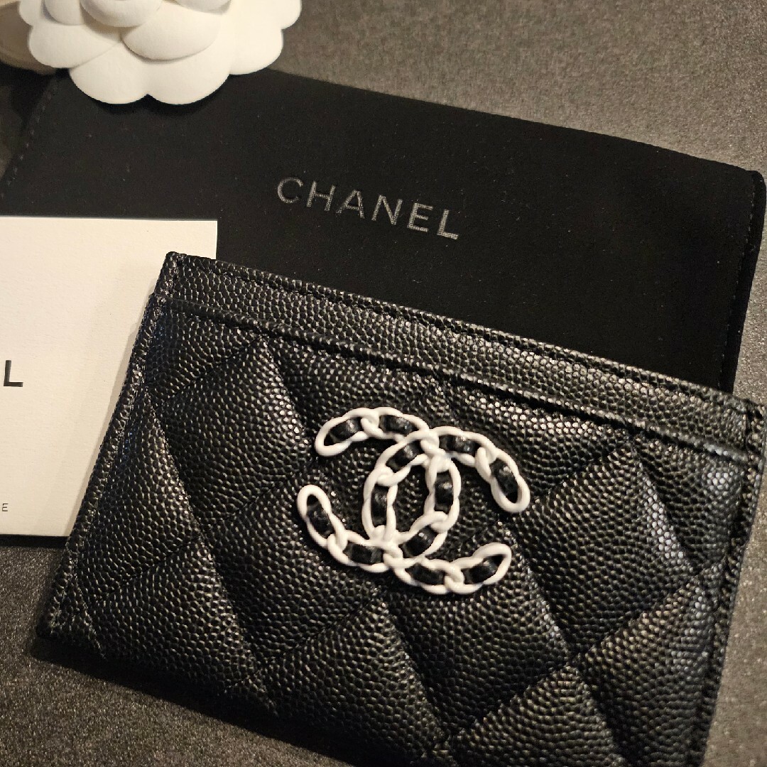 ファッション小物【新作】パリ本店購入CHANEL シャネル クルーズコレクション 24C