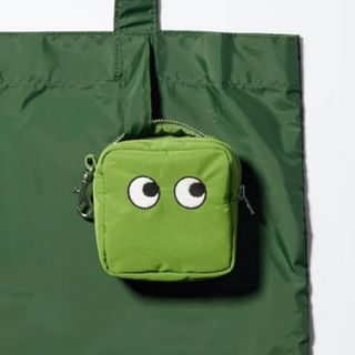 アニヤハインドマーチ(ANYA HINDMARCH)の 完売品 UNIQLO x ANYA HINDMARCH エコバッグ グリーン(エコバッグ)