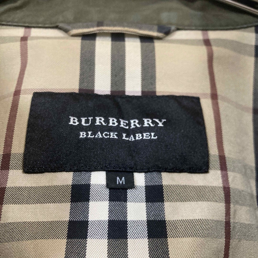 BURBERRY BLACK LABEL(バーバリーブラックレーベル)のバーバリーブラックレーベル　ジャケット　フロントジップ　ミリタリー メンズのジャケット/アウター(ミリタリージャケット)の商品写真