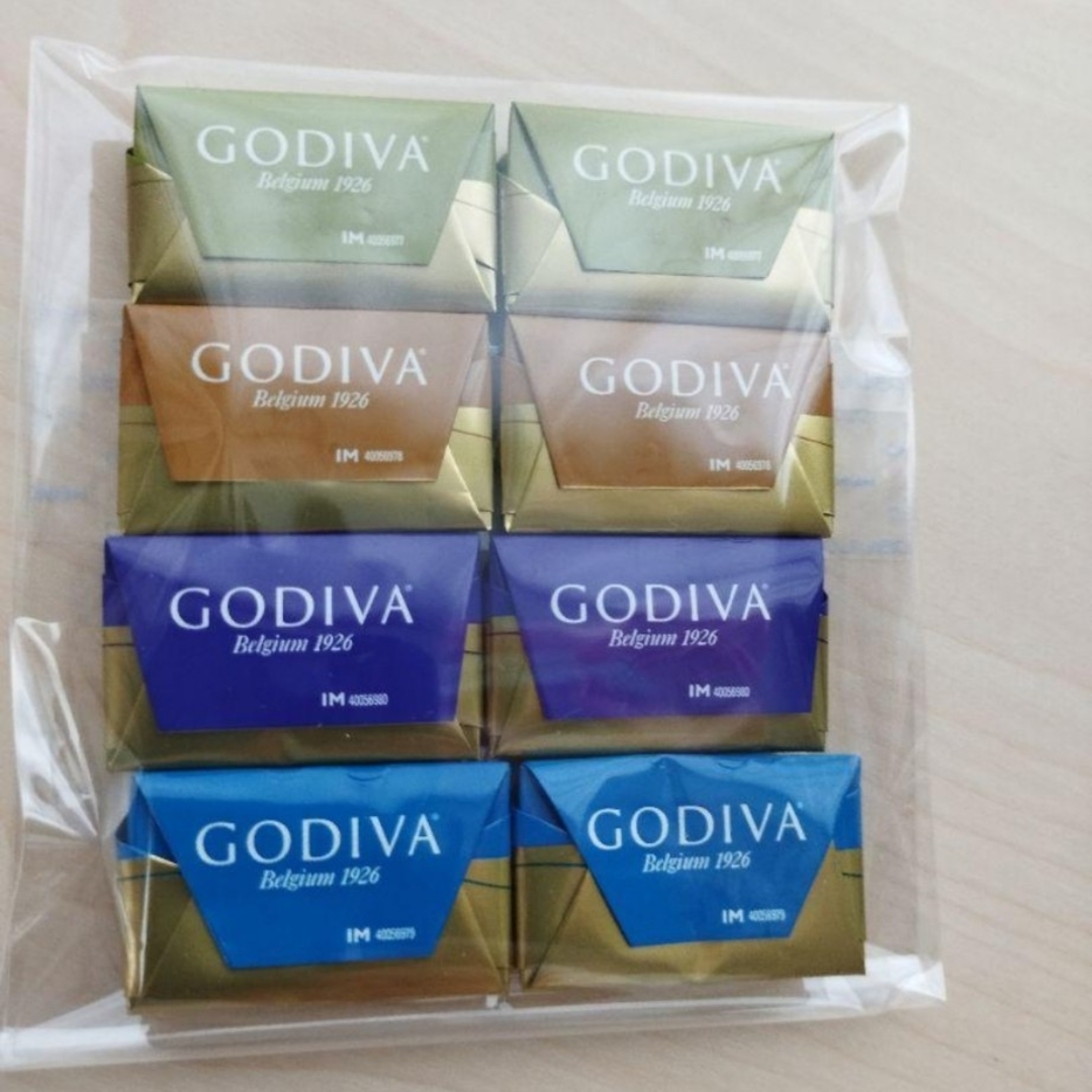 ゴディバ　GODIVA　チョコレート 食品/飲料/酒の食品(菓子/デザート)の商品写真