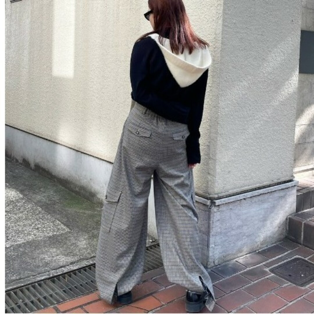 Ameri VINTAGE(アメリヴィンテージ)のAmeriVINTAGE 新作完売品 UND CHECK CARGO PANTS レディースのパンツ(カジュアルパンツ)の商品写真