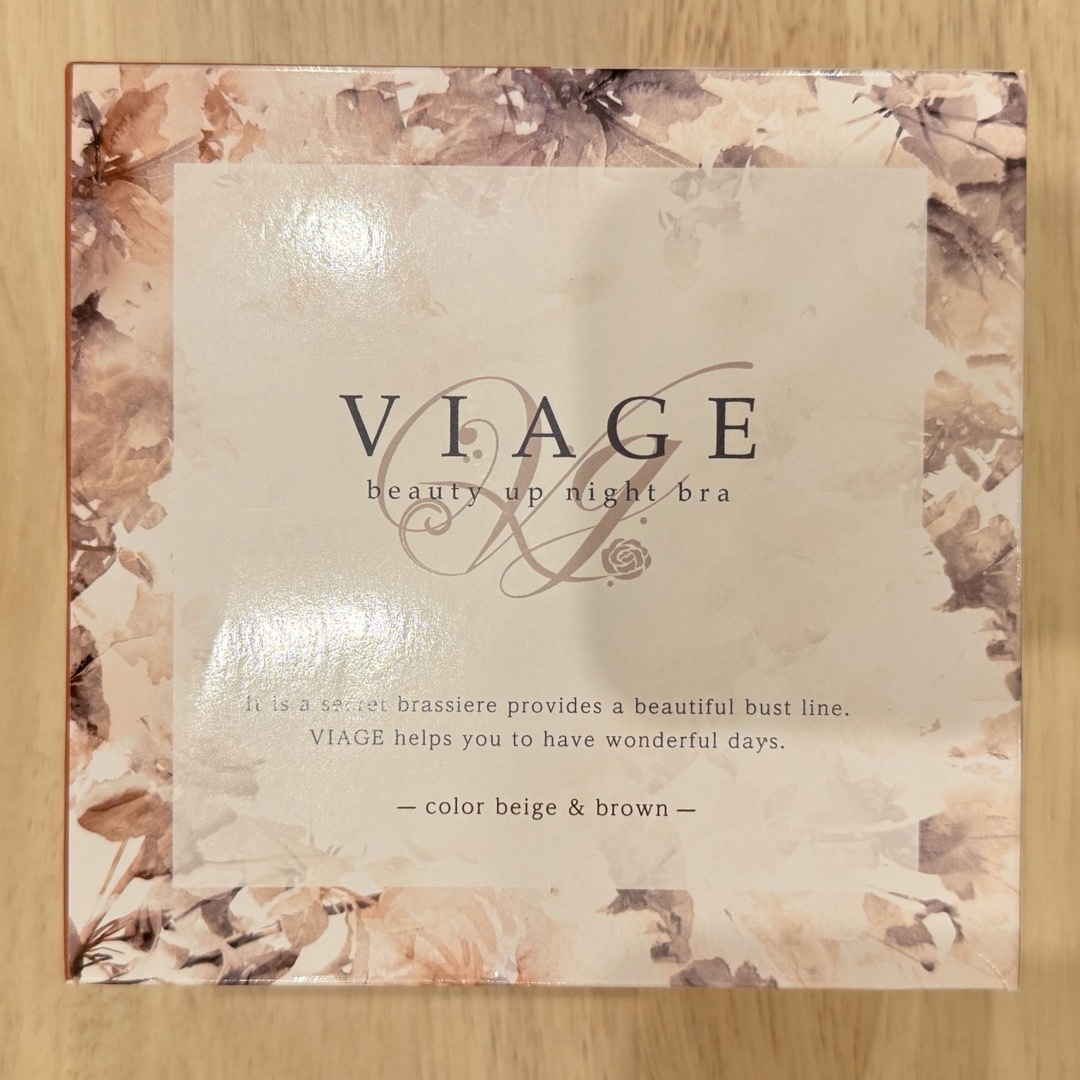 VIAGE(ヴィアージュ)のヴィアージュ ナイトブラ レディースの下着/アンダーウェア(ブラ)の商品写真