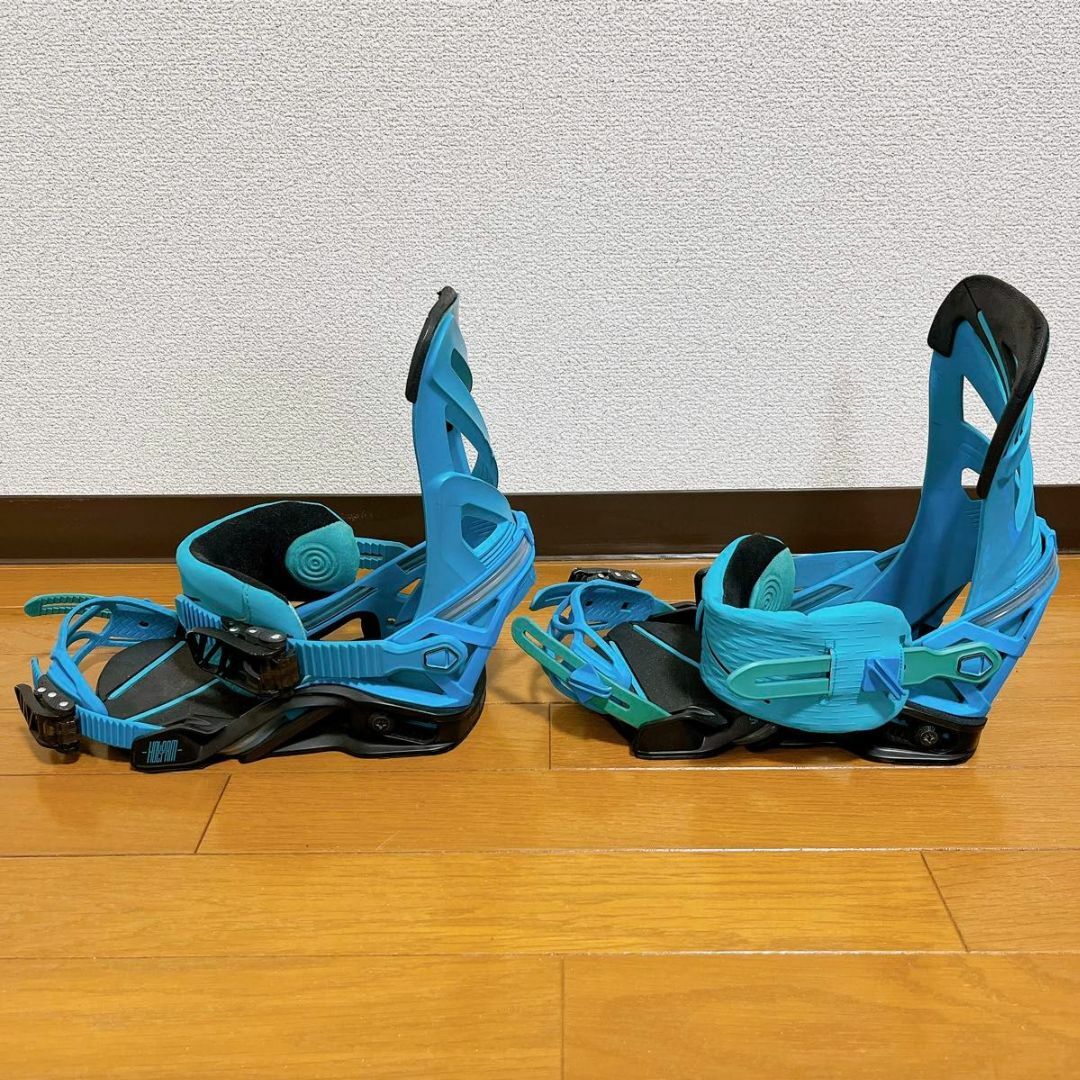 SALOMON HOLOGRAM Mサイズ サロモン ホログラム スポーツ/アウトドアのスノーボード(バインディング)の商品写真