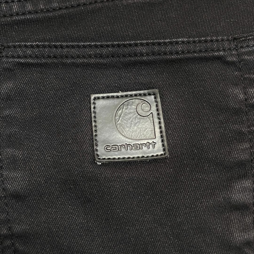 carhartt(カーハート)のCarhartt カーハート ブラックショートパンツ ショーパン ブラック 黒色 レディースのパンツ(ショートパンツ)の商品写真