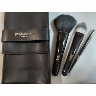 Yves Saint Laurent Beaute - YSL　ノベルティ　ケース付き　メイクブラシセット　3本