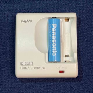 サンヨー(SANYO)のSANYO  急速充電器　エネループライト　単3形　1本付き(その他)