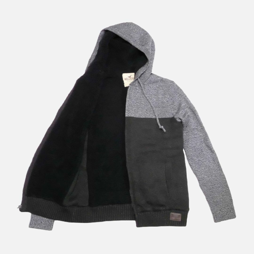 Hollister(ホリスター)の★新品★ホリスター★裏シェルパ付フルジップニットパーカー (Grey/M) メンズのトップス(ニット/セーター)の商品写真