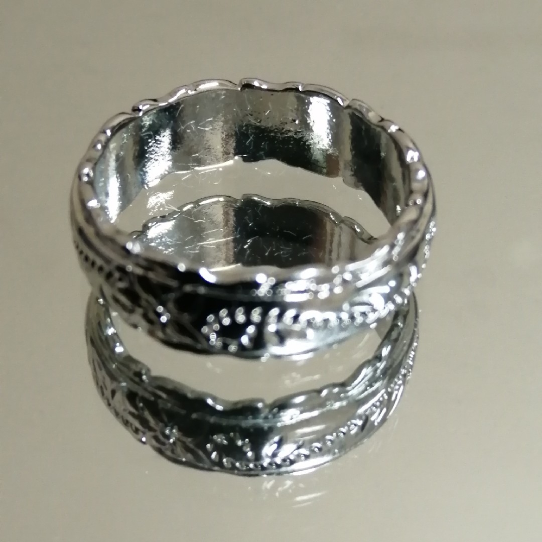 【R170】リング メンズ レディース アクセサリー シルバー 指輪 17号 レディースのアクセサリー(リング(指輪))の商品写真