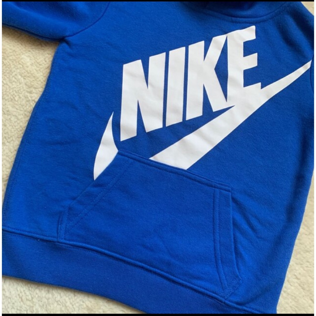 NIKE(ナイキ)のナイキ　パーカー　キッズ　95 キッズ/ベビー/マタニティのキッズ服男の子用(90cm~)(ジャケット/上着)の商品写真