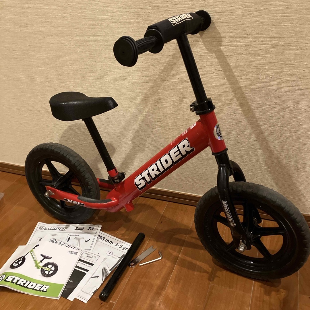 STRIDA(ストライダ)の【正規品】STRIDER ストライダースポーツ 12インチ レッド　キッズ キッズ/ベビー/マタニティの外出/移動用品(自転車)の商品写真