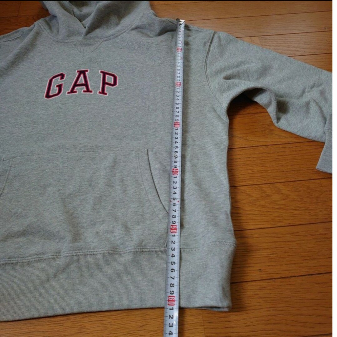 GAP(ギャップ)の新品  パーカー  最終お値下げ レディースのトップス(パーカー)の商品写真