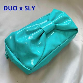 スライ(SLY)のDUO x SLY エナメル リボン 緑 ポーチ(ポーチ)