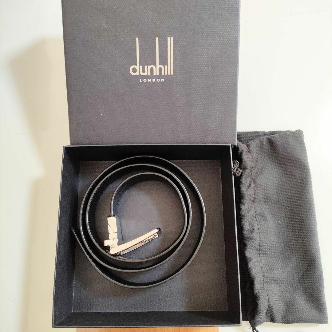 Dunhill(ダンヒル)の未使用級　dunhill　ダンヒル　レザーベルト　箱付き　ダークネイビー メンズのファッション小物(ベルト)の商品写真
