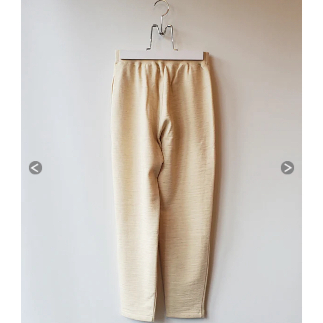 FUMIKA_UCHIDA(フミカウチダ)のFUMIKA_UCHIDA/SWEAT PANTS(STRAW) レディースのパンツ(カジュアルパンツ)の商品写真