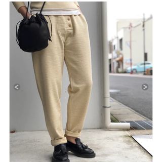 フミカウチダ(FUMIKA_UCHIDA)のFUMIKA_UCHIDA/SWEAT PANTS(STRAW)(カジュアルパンツ)