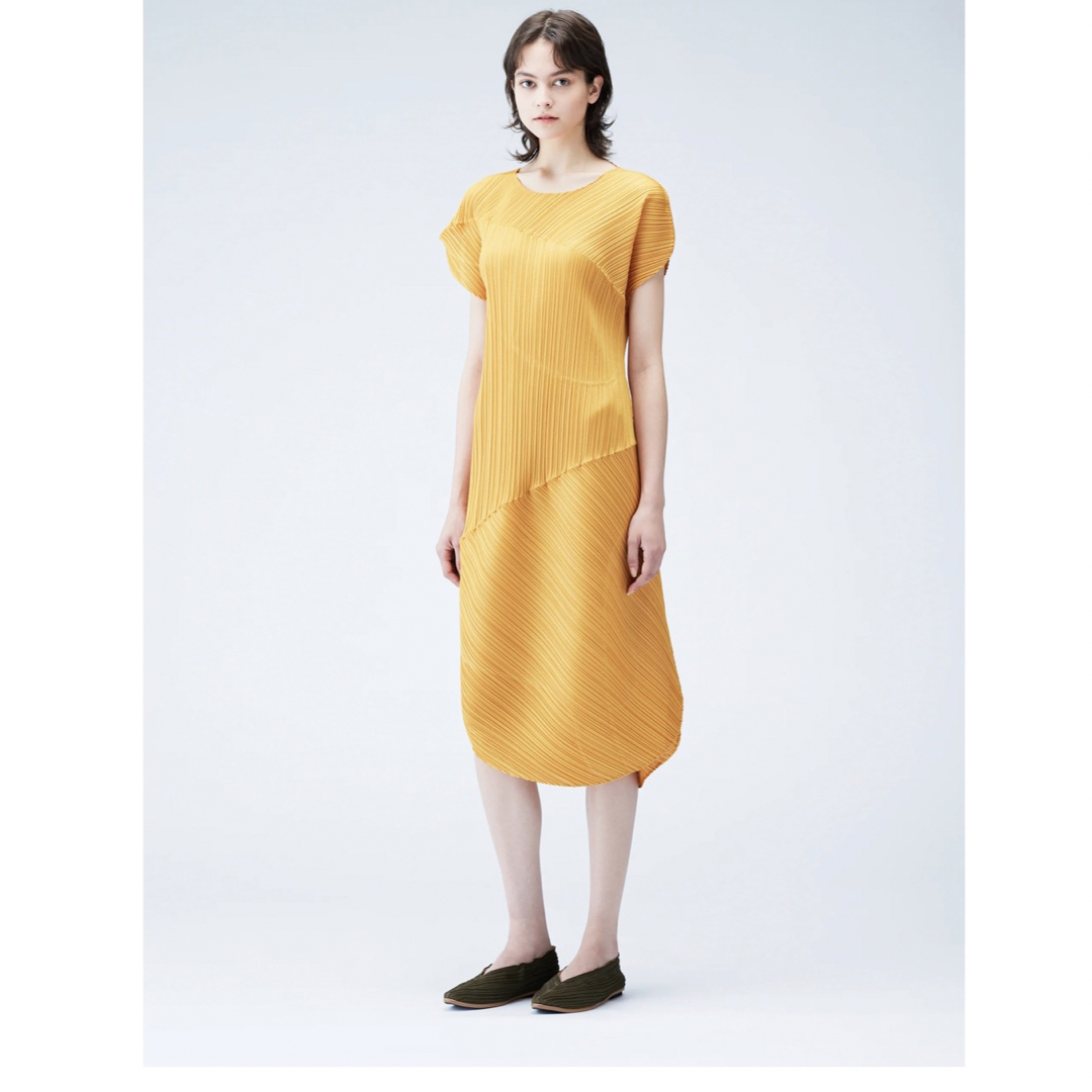 PLEATS PLEASE ISSEY MIYAKE ワンピース PLEATS PLEASE ISSEY MIYAKE ワンピース