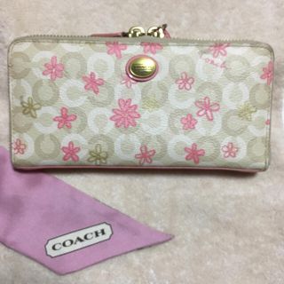 コーチ(COACH)の日曜SALE‼️超美品✩ COACH  長財布 ウェイバリー フラワー(財布)