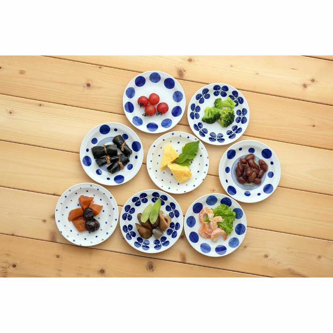 4つの柄がかわいい♥青色タッチリム 小皿4柄×2枚セット インテリア/住まい/日用品のキッチン/食器(食器)の商品写真