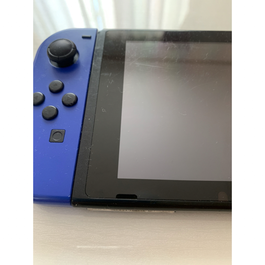 Nintendo Switch(ニンテンドースイッチ)のNintendo Switch Joy-Con L-R ジョイコングリップ他付 エンタメ/ホビーのゲームソフト/ゲーム機本体(家庭用ゲーム機本体)の商品写真