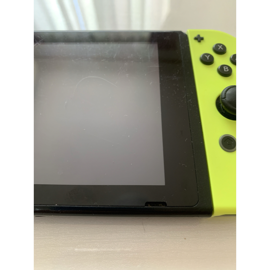 Nintendo Switch(ニンテンドースイッチ)のNintendo Switch Joy-Con L-R ジョイコングリップ他付 エンタメ/ホビーのゲームソフト/ゲーム機本体(家庭用ゲーム機本体)の商品写真