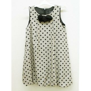 ベベ(BeBe)の【新入荷!】▲ベベ/BeBe▲120cm ジャンパースカート グレージュ×黒 ドット/水玉 フォーマル 卒園式 入学式 謝恩会 結婚式 発表会 七五三 冠婚葬祭【中古】子供服 キッズ kids 女の子 fml 111042(スカート)