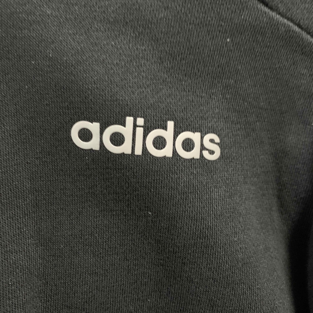 adidas(アディダス)の★美品　アディダス　adidas   パーカー(スウェット)   サイズ130 キッズ/ベビー/マタニティのキッズ服男の子用(90cm~)(ジャケット/上着)の商品写真