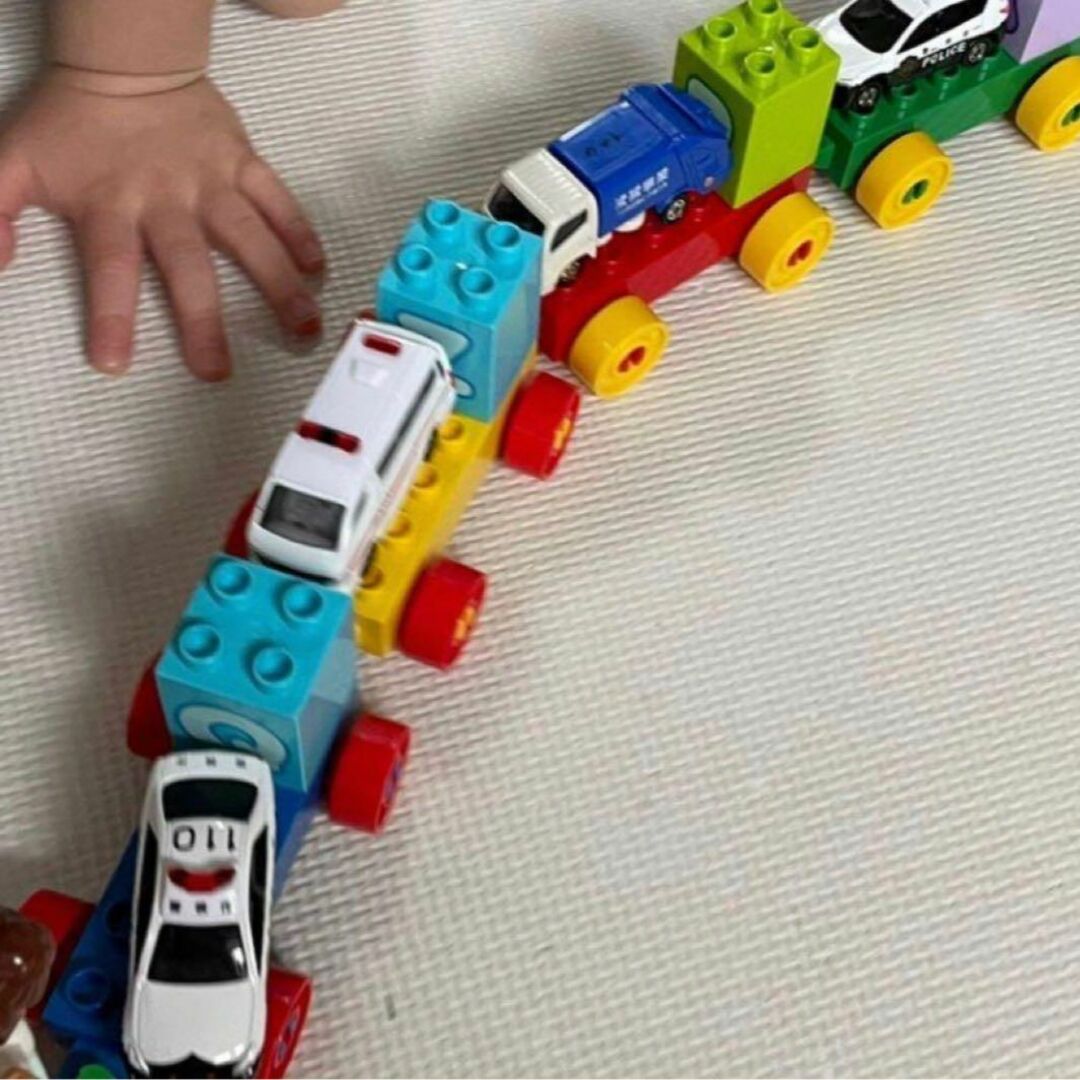 レゴ ブロック 車　5台セット 互換品 知育玩具 2　5歲用 子供用 187 キッズ/ベビー/マタニティのおもちゃ(手押し車/カタカタ)の商品写真