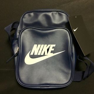 ナイキ(NIKE)の新品 NIKE ナイキ ショルダーバッグ BZ9798-444  (ショルダーバッグ)