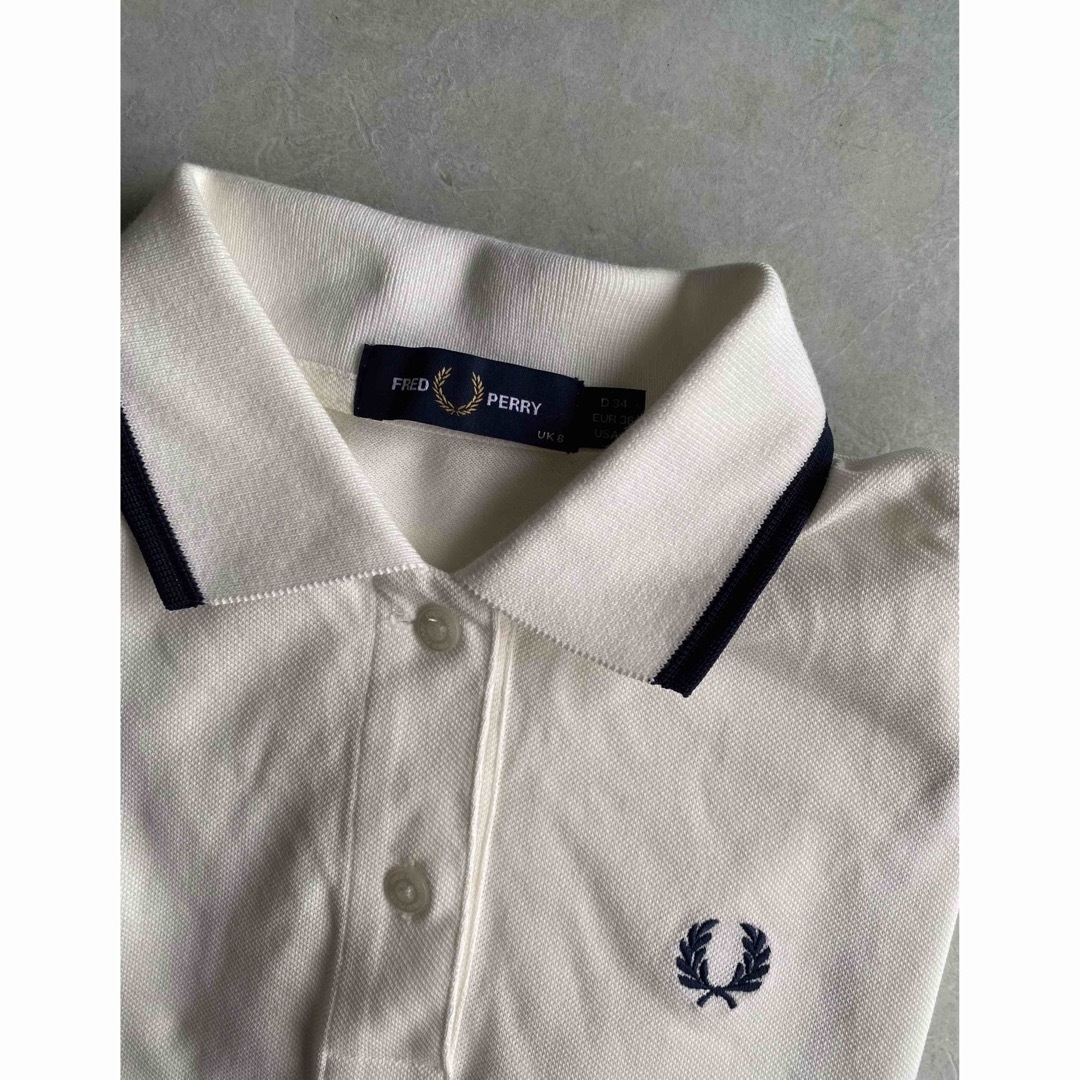 FRED PERRY(フレッドペリー)のFRED PERRY フレッド ペリー コットンバックヘムパネルポロシャツ レディースのトップス(ポロシャツ)の商品写真