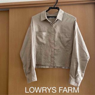 ローリーズファーム(LOWRYS FARM)のLOWRYSFARM レディースシャツ　ベージュ(シャツ/ブラウス(長袖/七分))