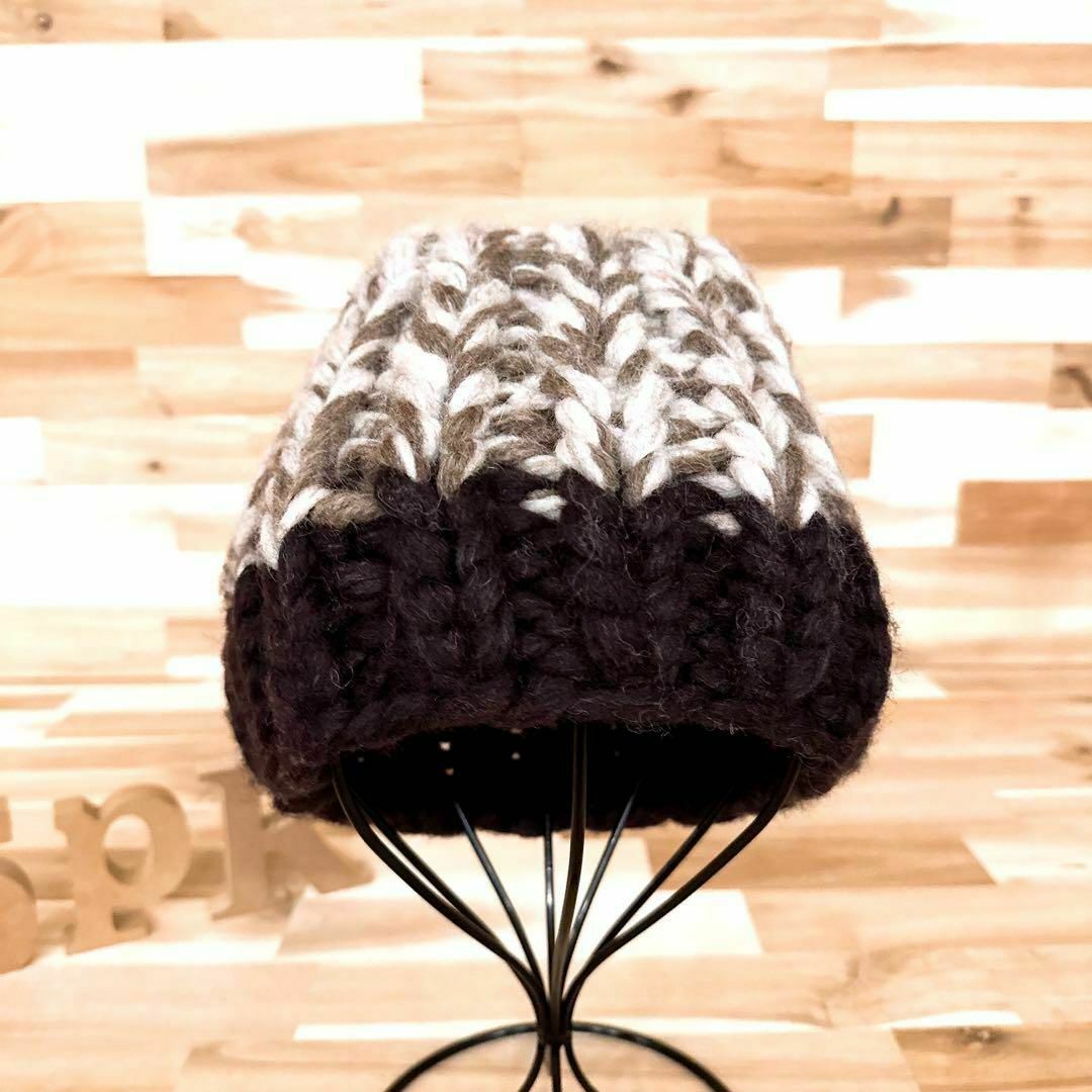 CA4LA(カシラ)のビンテージ【カシラ】CA4LA ローゲージ 編み込み ニット帽 ベージュ×茶 レディースの帽子(ニット帽/ビーニー)の商品写真