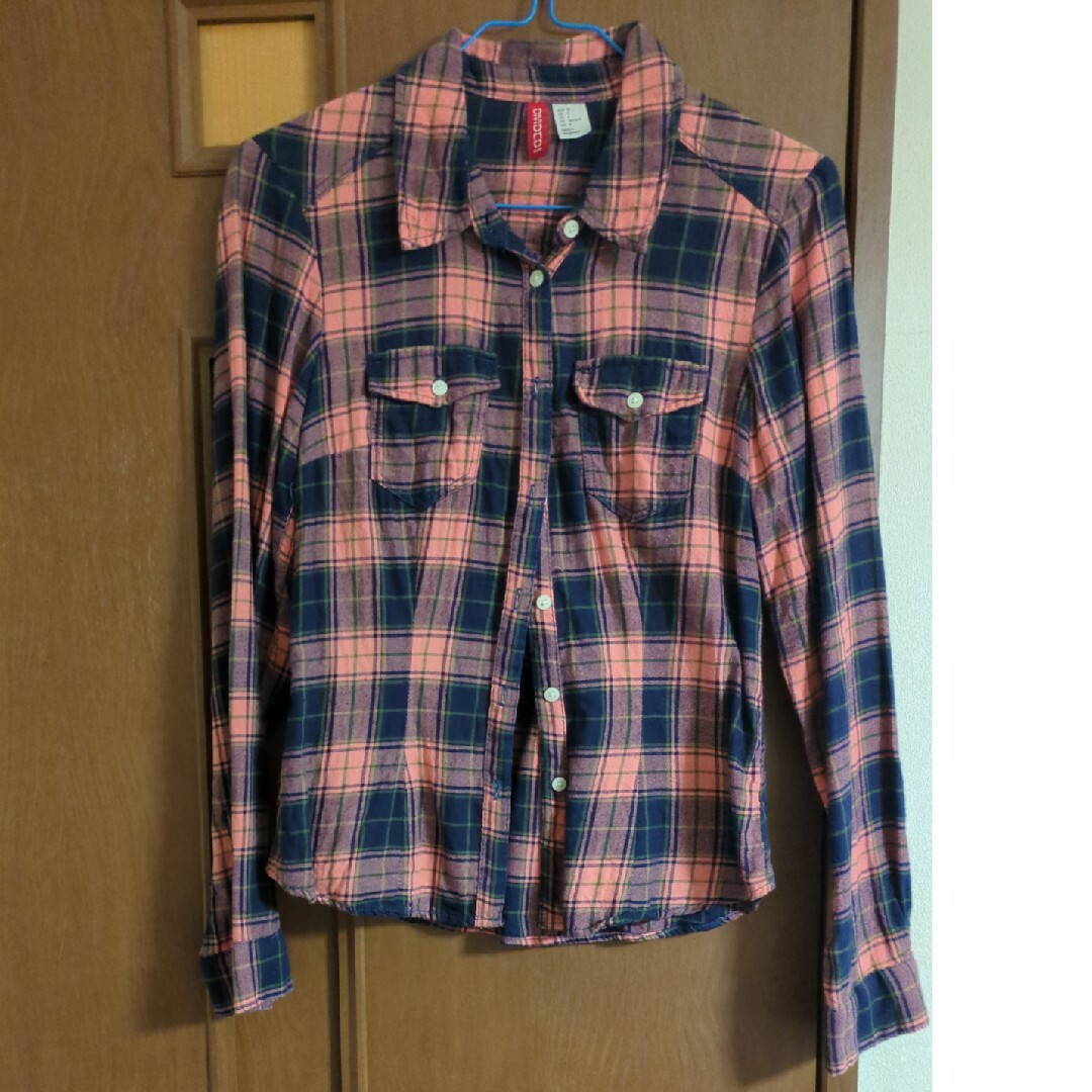 H&M(エイチアンドエム)のチェックシャツ レディースのトップス(シャツ/ブラウス(長袖/七分))の商品写真