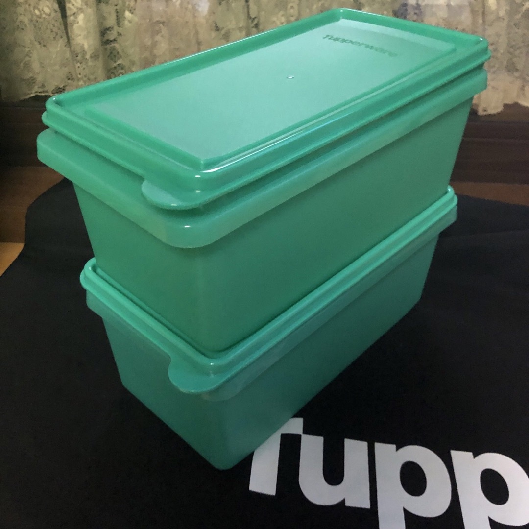 TupperwareBrands(タッパーウェア)のタッパーウェアSSセットジャンボ4個 インテリア/住まい/日用品のキッチン/食器(容器)の商品写真