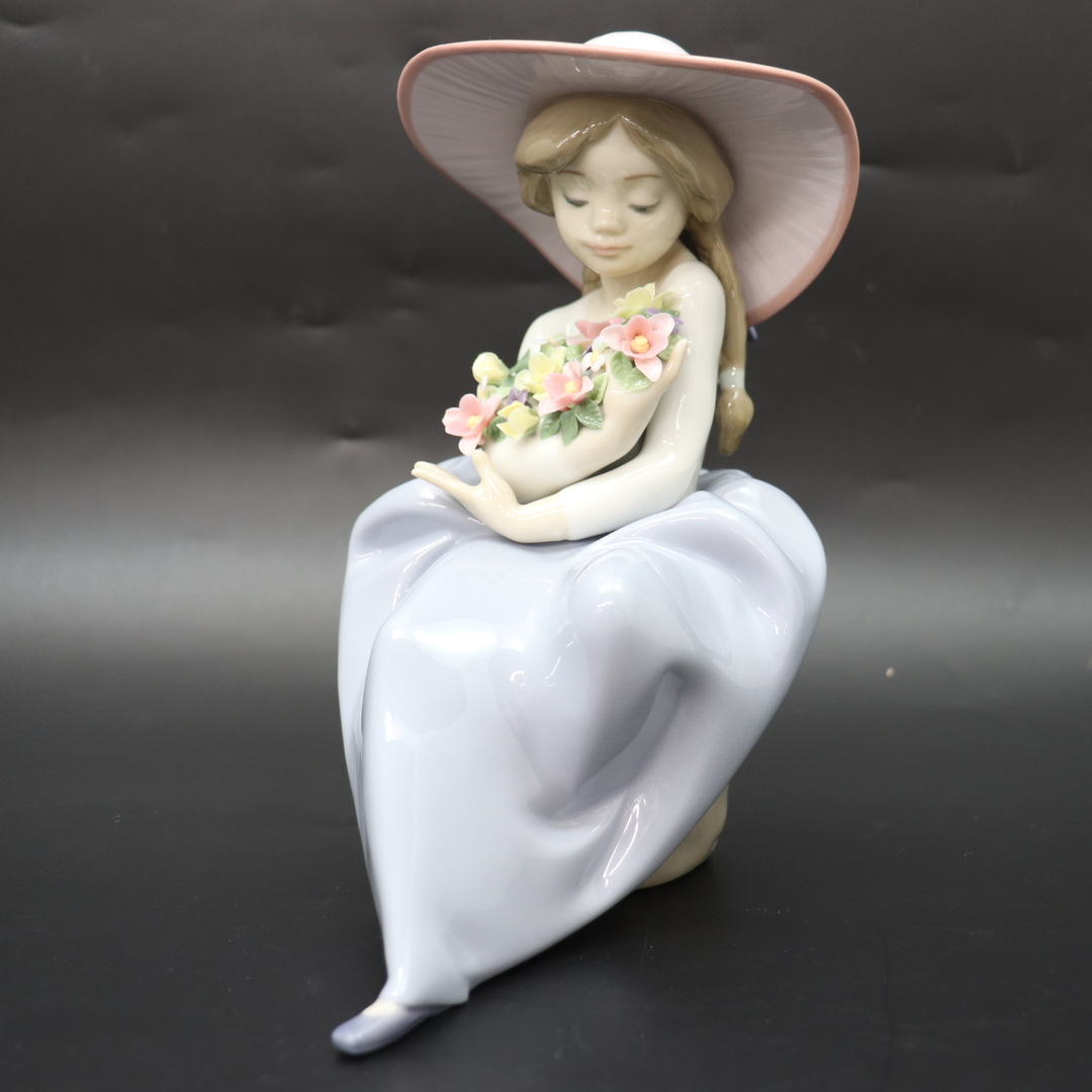 リヤドロ 花の香りに包まれて 美品 (ITNEGUFX9PZY 美品 リヤドロ 花の香りに包まれて 美品 (ITNEGUFX9PZY 美品