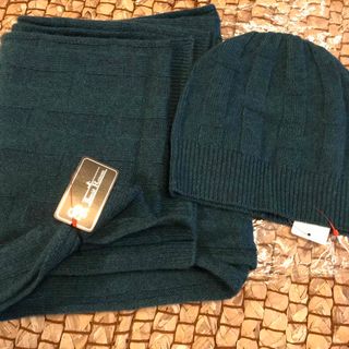 バーニーズニューヨーク(BARNEYS NEW YORK)のSorcie Renom ソシエレノ カシミヤ100% マフラー&帽子(マフラー/ショール)