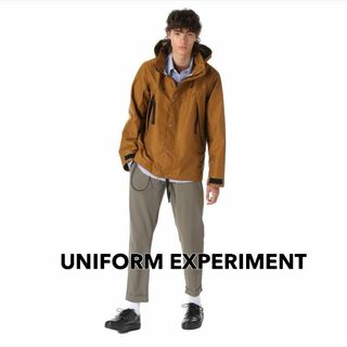 ユニフォームエクスペリメント(uniform experiment)のUNIFORM EXPERIMENT マウンテンパーカー 0111(ナイロンジャケット)