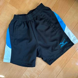 ミズノ(MIZUNO)の【くうさぁマミー様専用】MIZUNO バレーボールパンツ　短パン（黒×水色）(バレーボール)