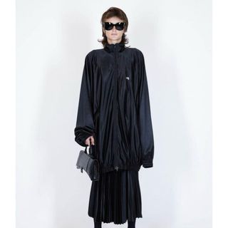 新品未使用 22AW VTMNTS トラックジャケット VETEMENTS