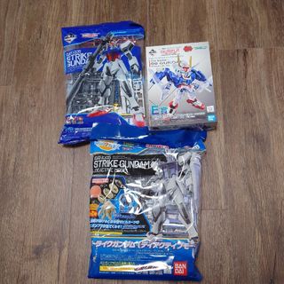 バンダイ(BANDAI)のガンプラ1番くじ 2022 D・E賞 & びっくらたまご(模型/プラモデル)