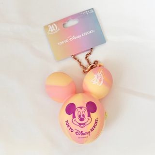 ディズニー(Disney)の<新品>40周年 ミッキー バルーン バッグチャーム 東京ディズニーリゾート(キャラクターグッズ)