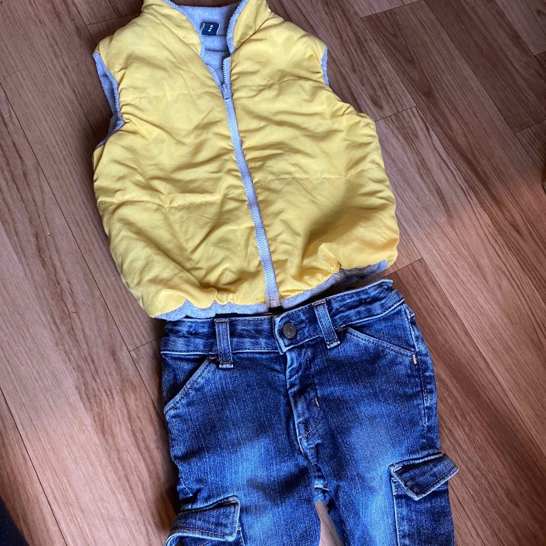 美品　ベスト&デニム2枚セット キッズ/ベビー/マタニティのキッズ服男の子用(90cm~)(ジャケット/上着)の商品写真