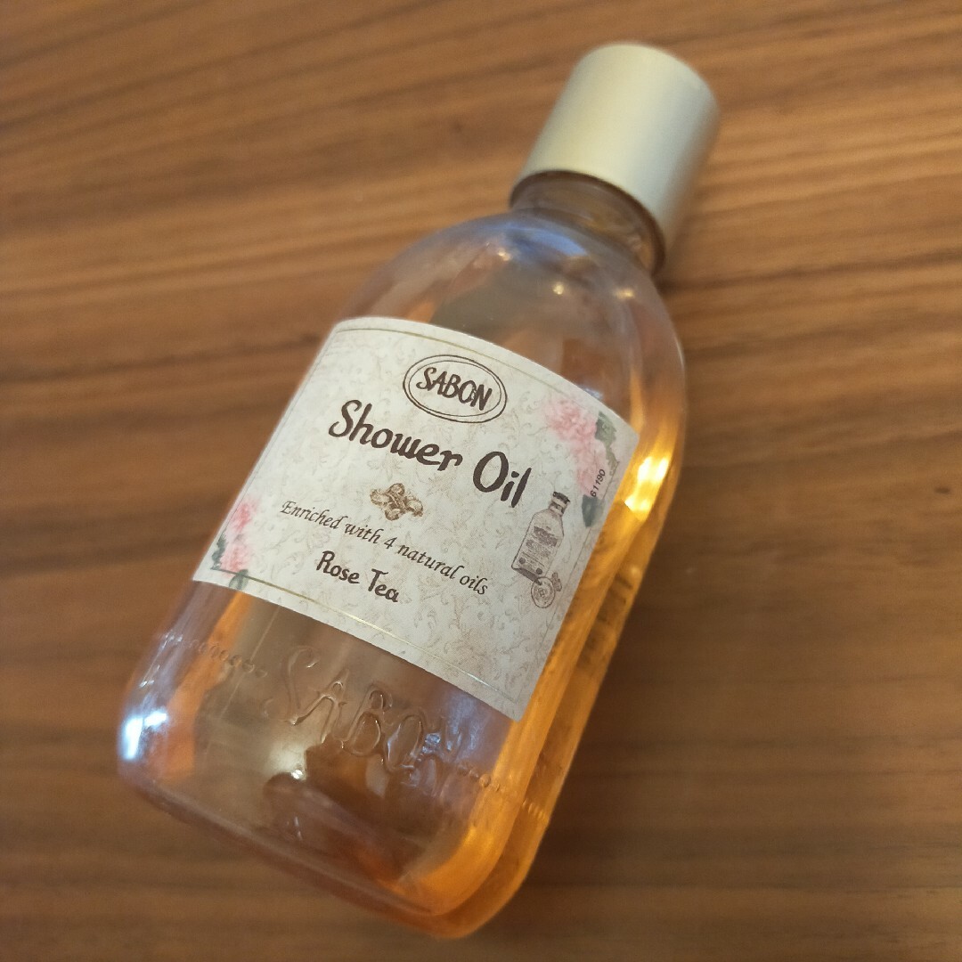 SABON(サボン)のSABON シャワーオイルS ローズティー ボディ用洗浄料 コスメ/美容のボディケア(ボディソープ/石鹸)の商品写真