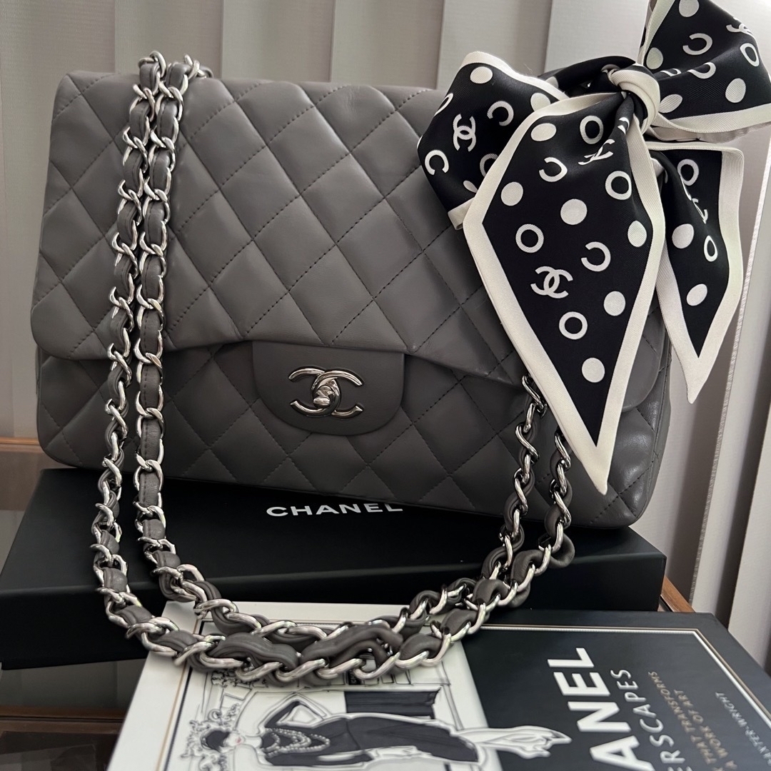 CHANEL(シャネル)のシャネル正規品マトラッセチェーンバッグ♡ レディースのバッグ(ショルダーバッグ)の商品写真