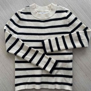 ザラ(ZARA)のZARA 丈短めトップス(Tシャツ/カットソー)