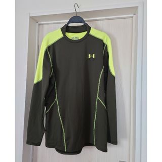 アンダーアーマー(UNDER ARMOUR)のUNDER ARMOUR長袖シャツ(ウェア)