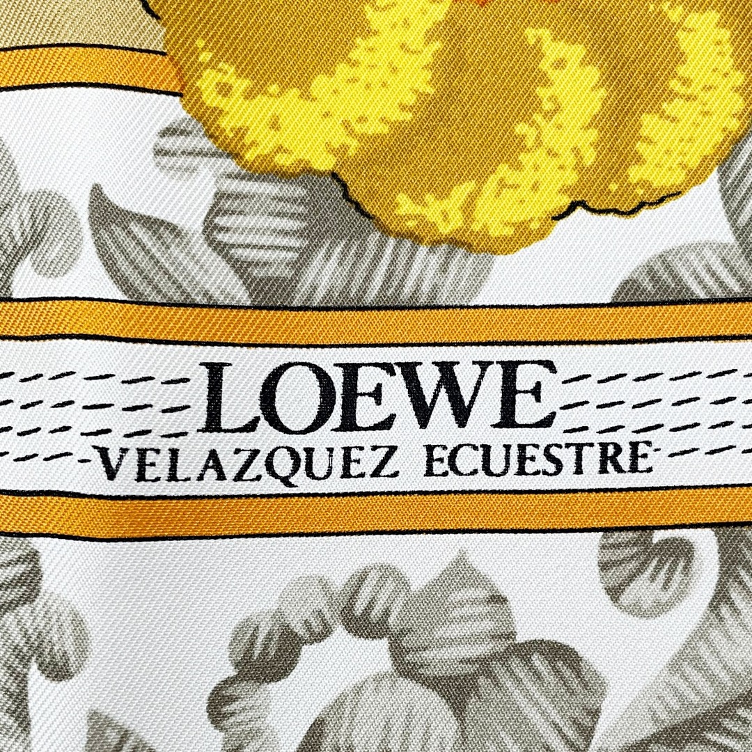 LOEWE(ロエベ)の☆☆LOEWE ロエベ VELAZQUEZ ECUESTRE マルチカラー スカーフ シルク100％ レディース レディースのファッション小物(バンダナ/スカーフ)の商品写真