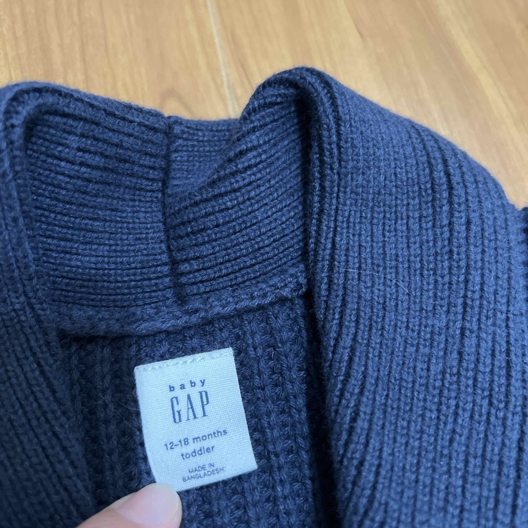 GAP(ギャップ)のGAP カーディガン　上着　キッズ　ベビー キッズ/ベビー/マタニティのベビー服(~85cm)(カーディガン/ボレロ)の商品写真