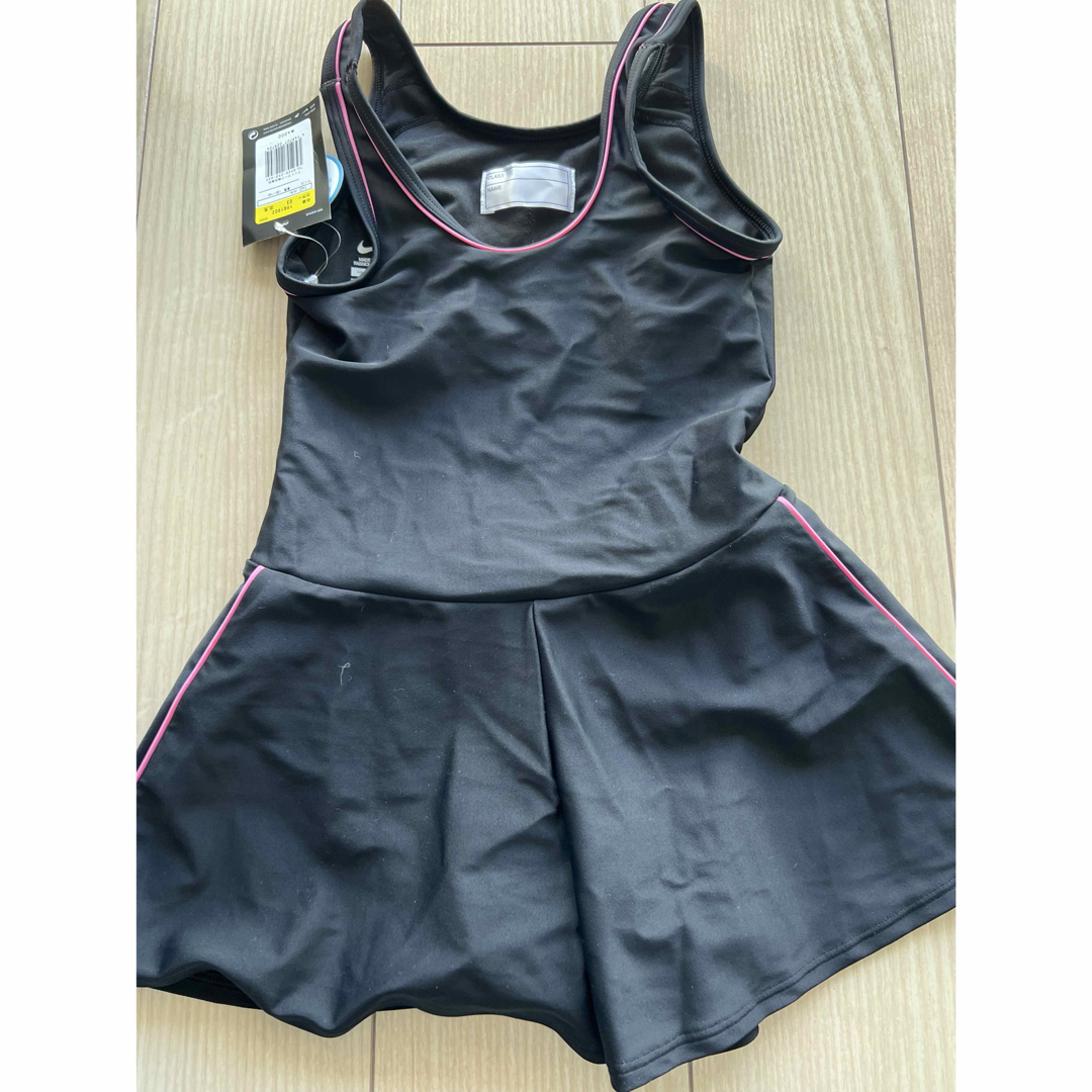 NIKE(ナイキ)のナイキ　NIKE スクール水着　140   キッズ/ベビー/マタニティのキッズ服女の子用(90cm~)(水着)の商品写真