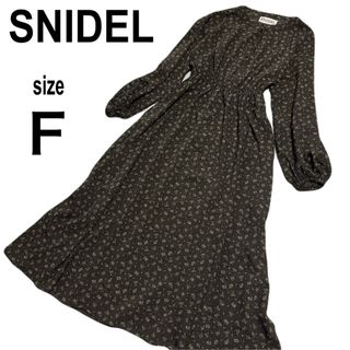 スナイデル(SNIDEL)の値下げ　SNIDEL小花柄ワンピース　ブラウン　size F(ロングワンピース/マキシワンピース)