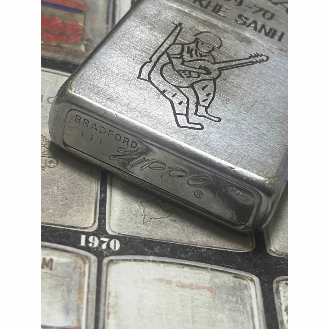 【ベトナムZIPPO】本物 1969年製ベトナムジッポー「兵士とギター」